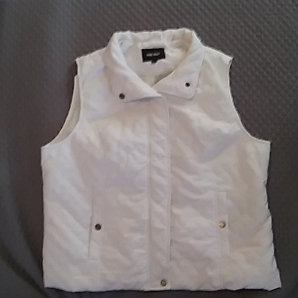 Nine West Puffy Vest